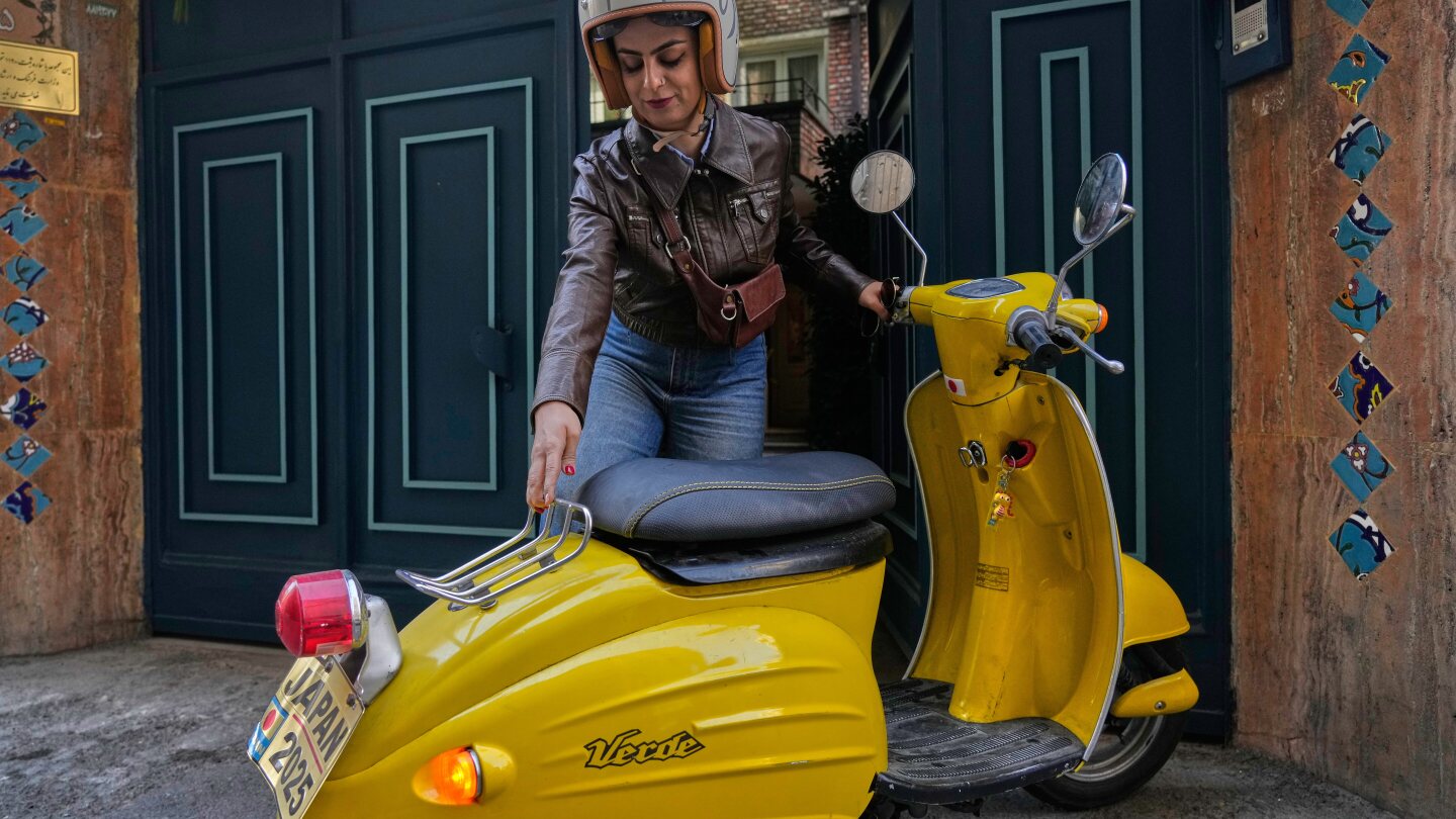 Featured image for Iranian Women on Motorbikes Signal Societal Shift