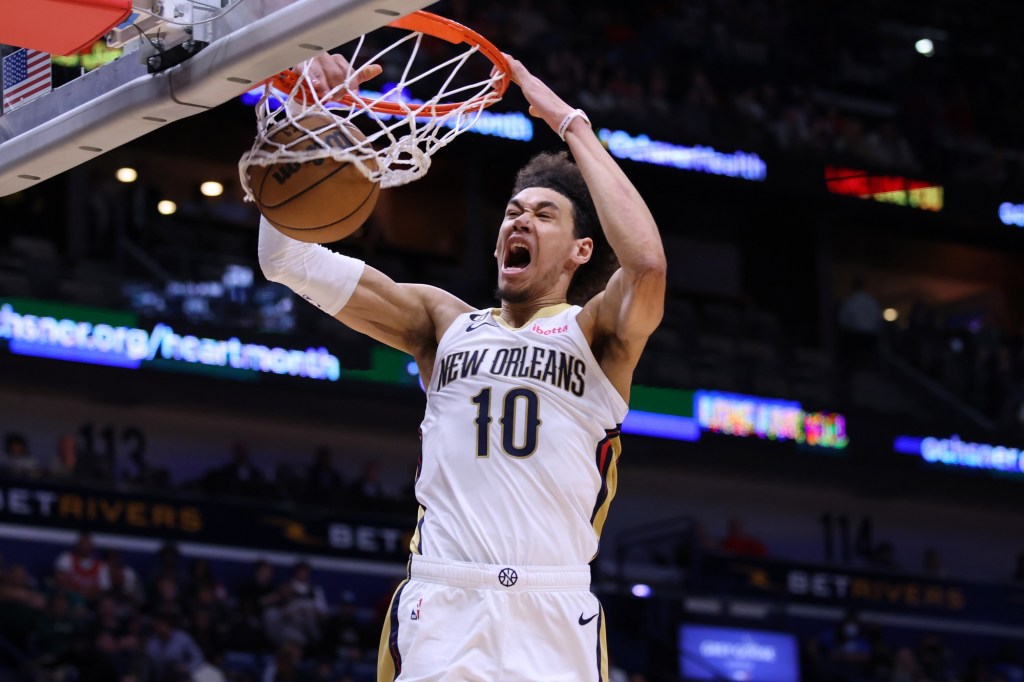 Featured image for Lakers Secure Jaxson Hayes with 2-Year Contract