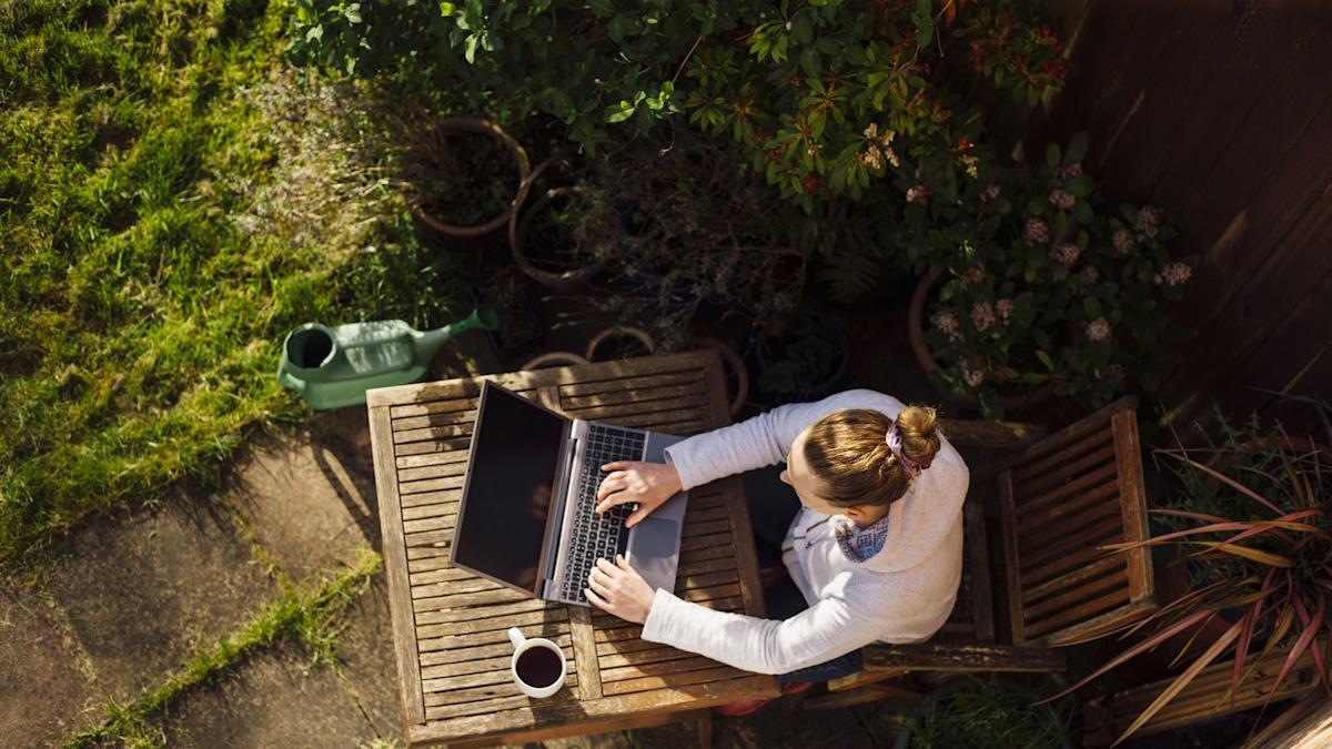 Featured image for Self-Employed Women Have Lower Heart Attack Risks, Study Finds