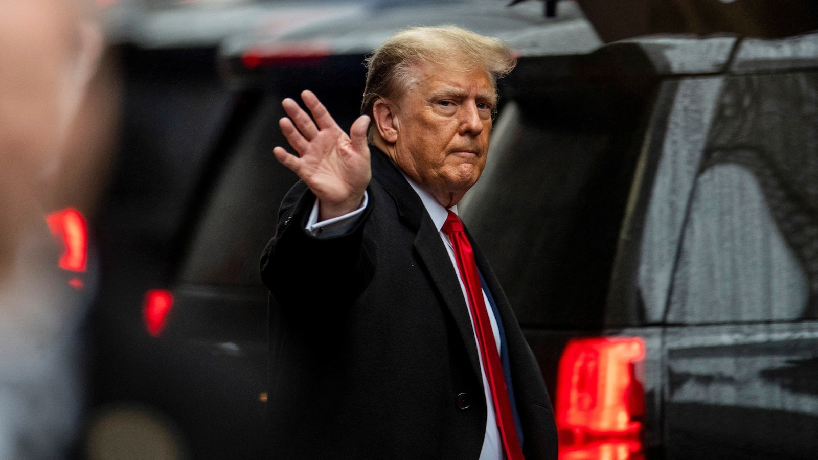 Illinois Election Board Upholds Trump's Eligibility for 2024 Primary Ballot