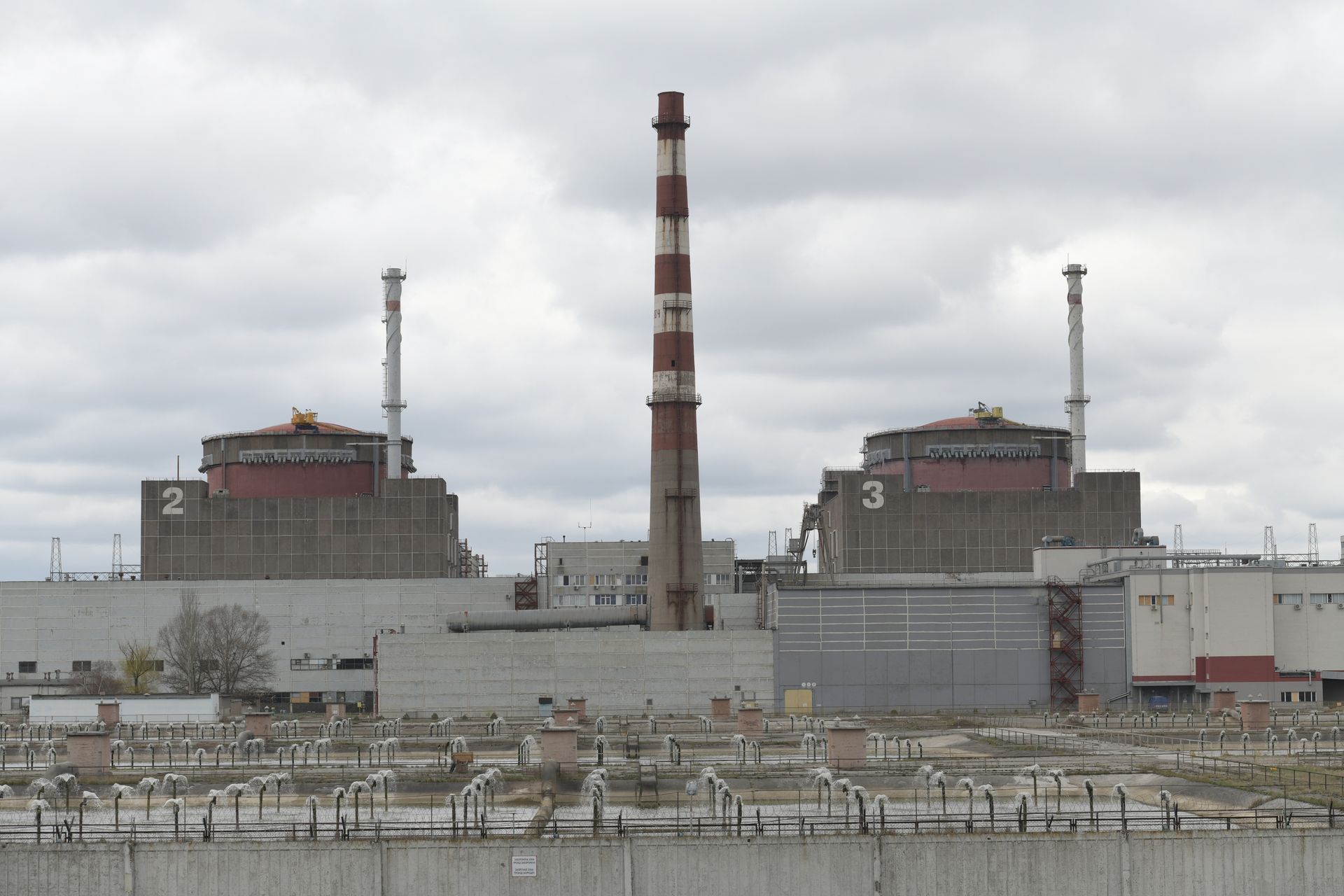 Featured image for Ongoing Power Outages at Zaporizhzhia Raise Nuclear Safety Concerns