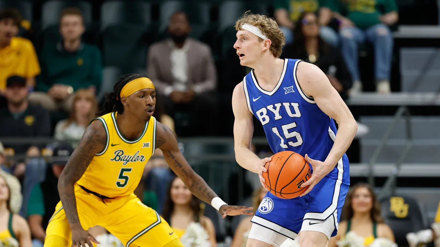 BYU's Saunders Sidelined Early in Colorado Showdown