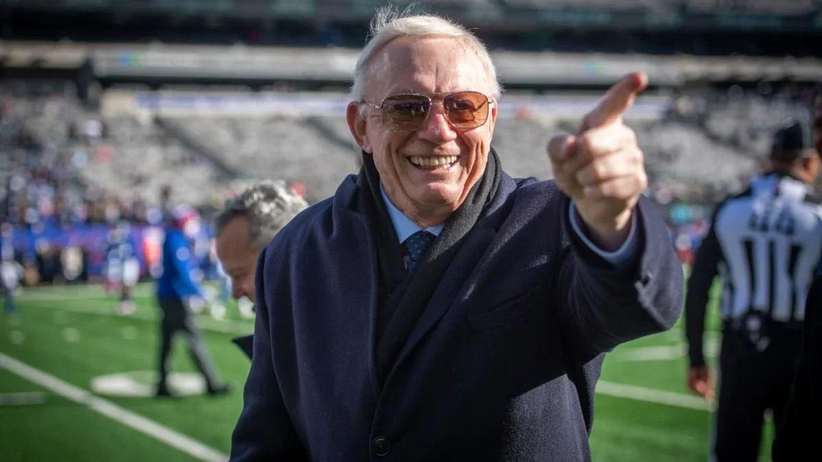 "2023 NFL Team Valuations: Cowboys Reign Supreme, Giants Surpass $7 Billion"