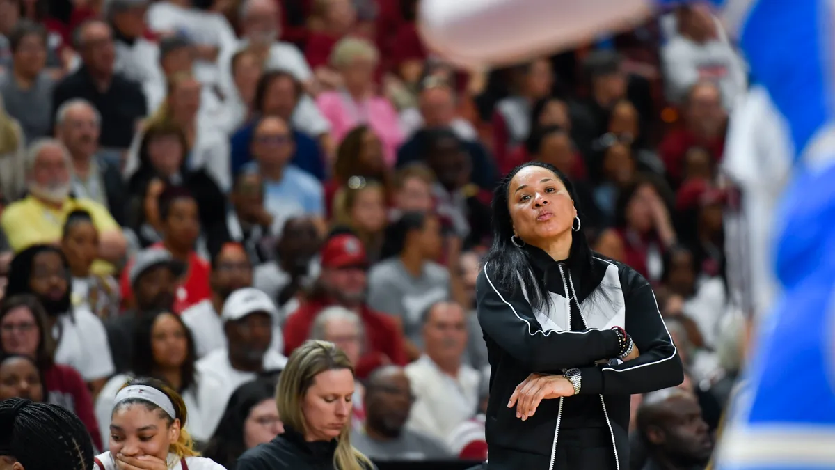 "South Carolina's Dawn Staley leads team to Sweet 16 victory over UCLA in NCAA tournament"