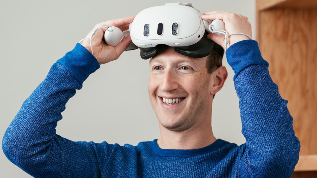 Zuckerberg critiques Apple's pricey Vision Pro headset.