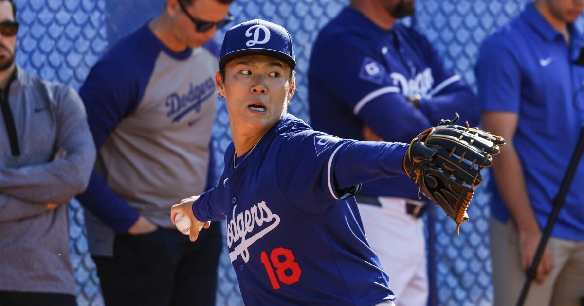 Featured image for "Yoshinobu Yamamoto Wows Dodgers with Incredible Skills"