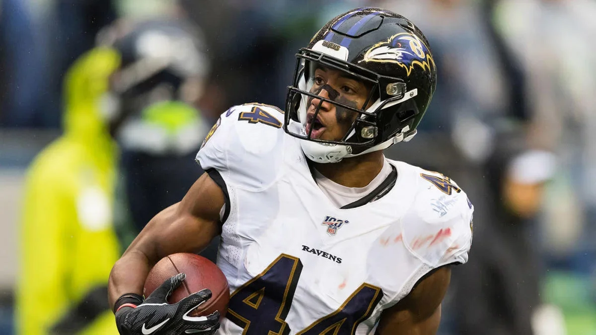 Ravens' Marlon Humphrey to Undergo Foot Surgery, Out for a Month: Report