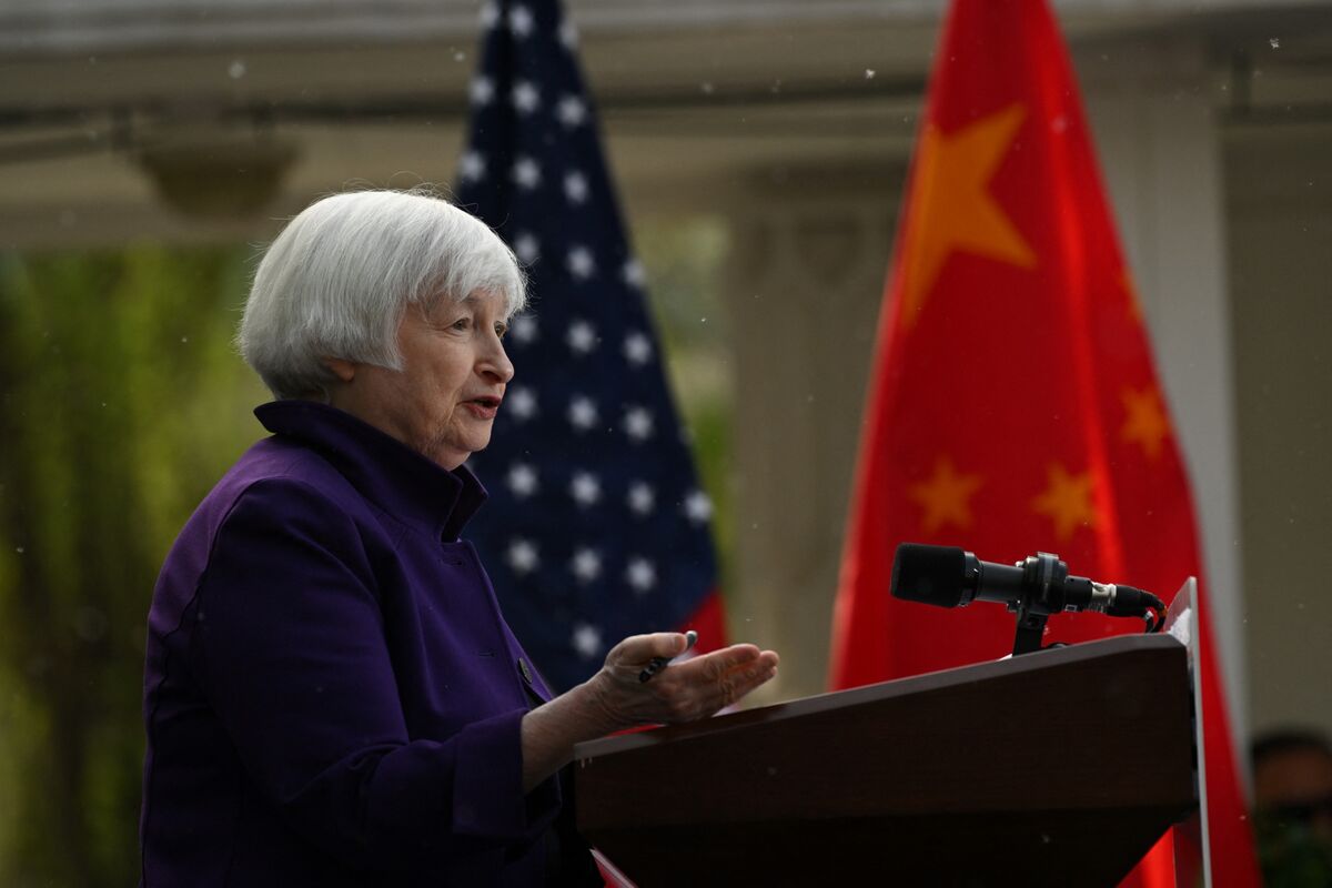 Featured image for "Yellen Warns of Unprecedented Response to China's Overcapacity Threat"