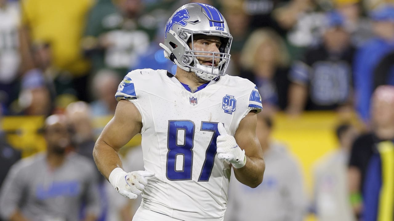 Featured image for NFL News Roundup: Latest League Updates and Minor Transactions