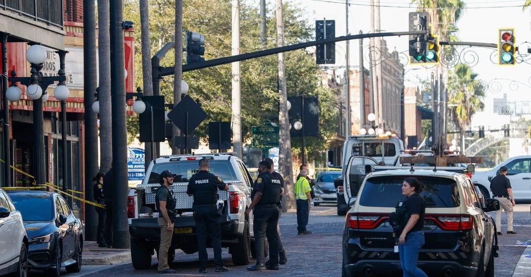 Featured image for Four Dead and Eleven Injured in Ybor City Crash