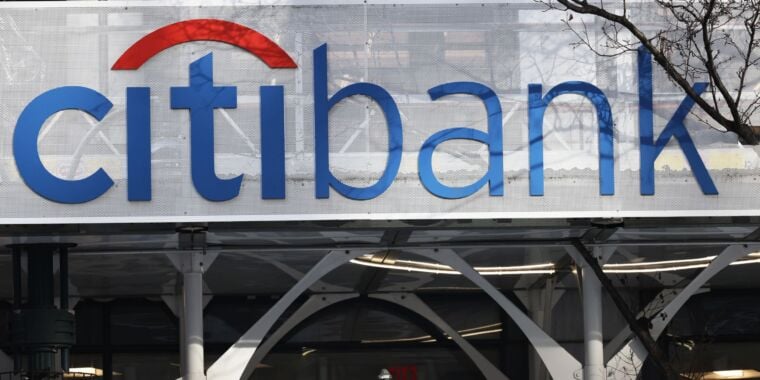 Featured image for "New York State Lawsuit Alleges Citibank's Failure to Reimburse Fraud Victims"