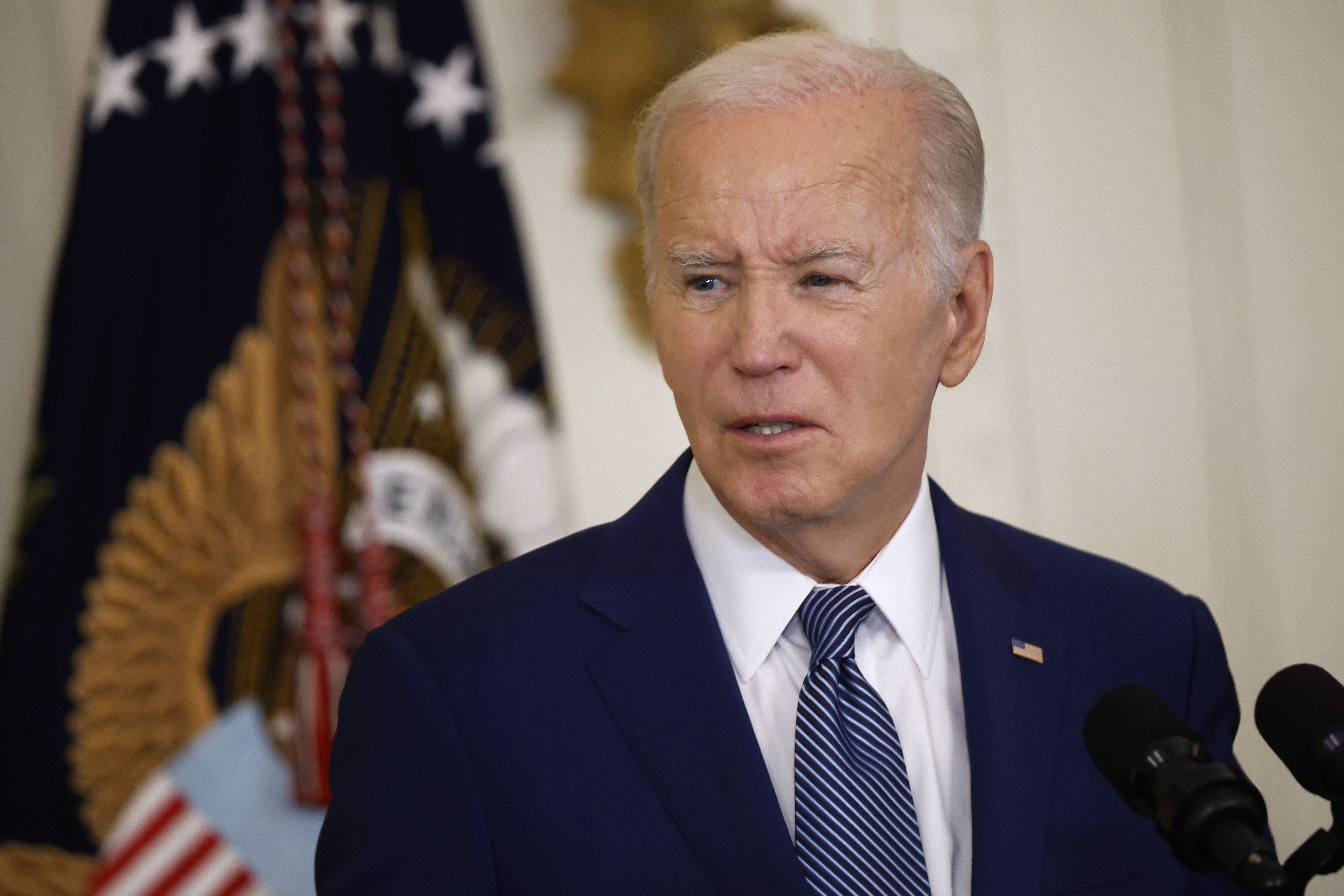"Democrats Rally Behind Write-In Campaign for Biden in New Hampshire"