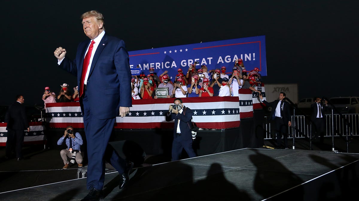 "Trump's Path to Victory in 2024: Key Factors and Iowa's Influence"