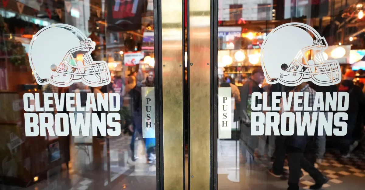 Browns Free-Agency Ledger: Who's In, Who's Out, and Who's Still Waiting