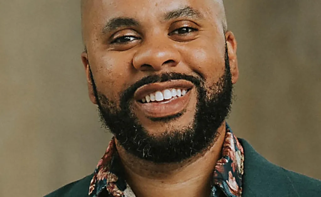 Featured image for Tips for Addressing Neighbor Issues Diplomatically