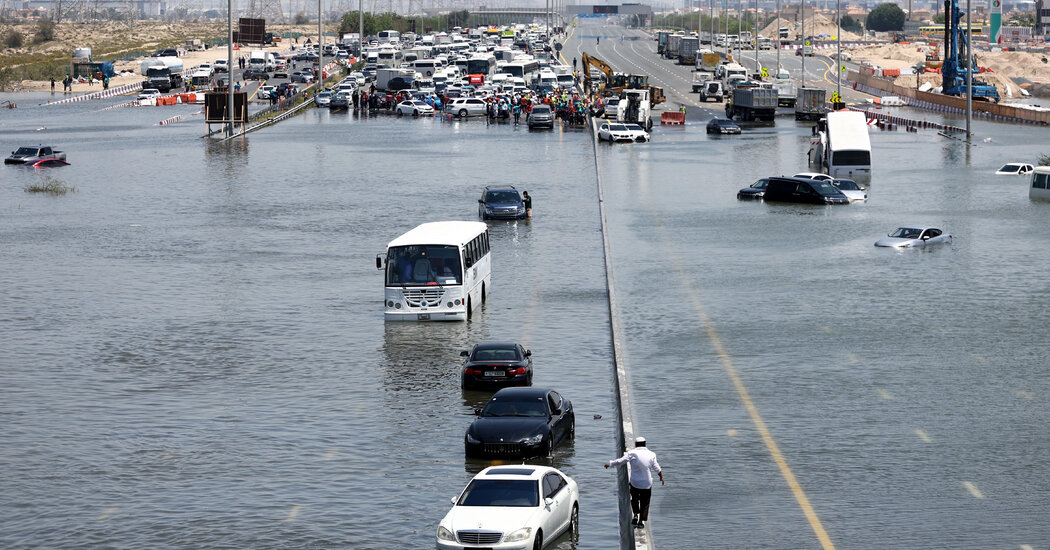 Featured image for "Dubai's Unprecedented Flooding: A Look at the Aftermath"