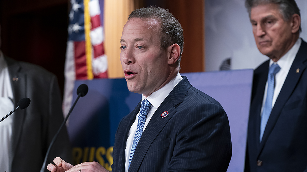 "U.S. Lawmakers Urgently Push for Military Aid to Israel and Ukraine Amid Escalating Conflict"