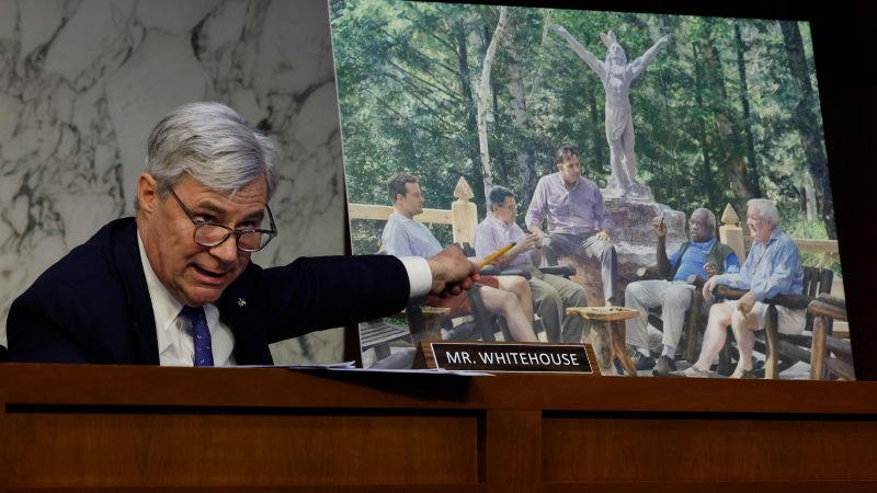 Senate Democrats demand transparency on gifts to Supreme Court justices.