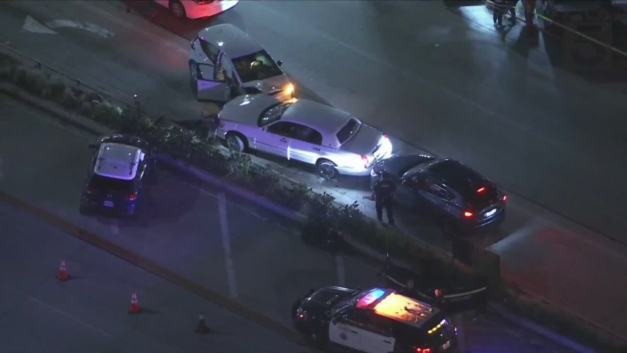 Featured image for Multiple Fatalities and Injuries as Driver Plows Through Long Beach Streets