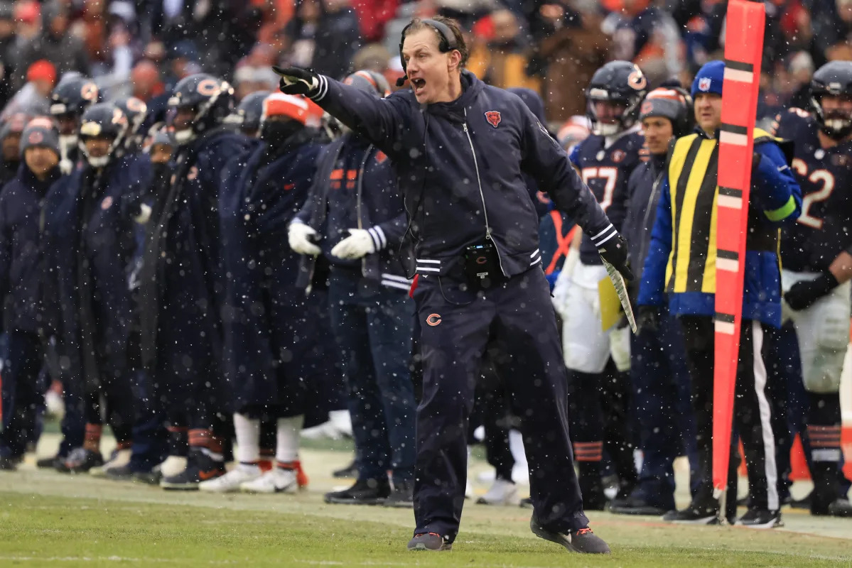 "Bears' Eberflus Secures Future with Convincing Win Over Falcons, Expected to Remain HC Through 2024"