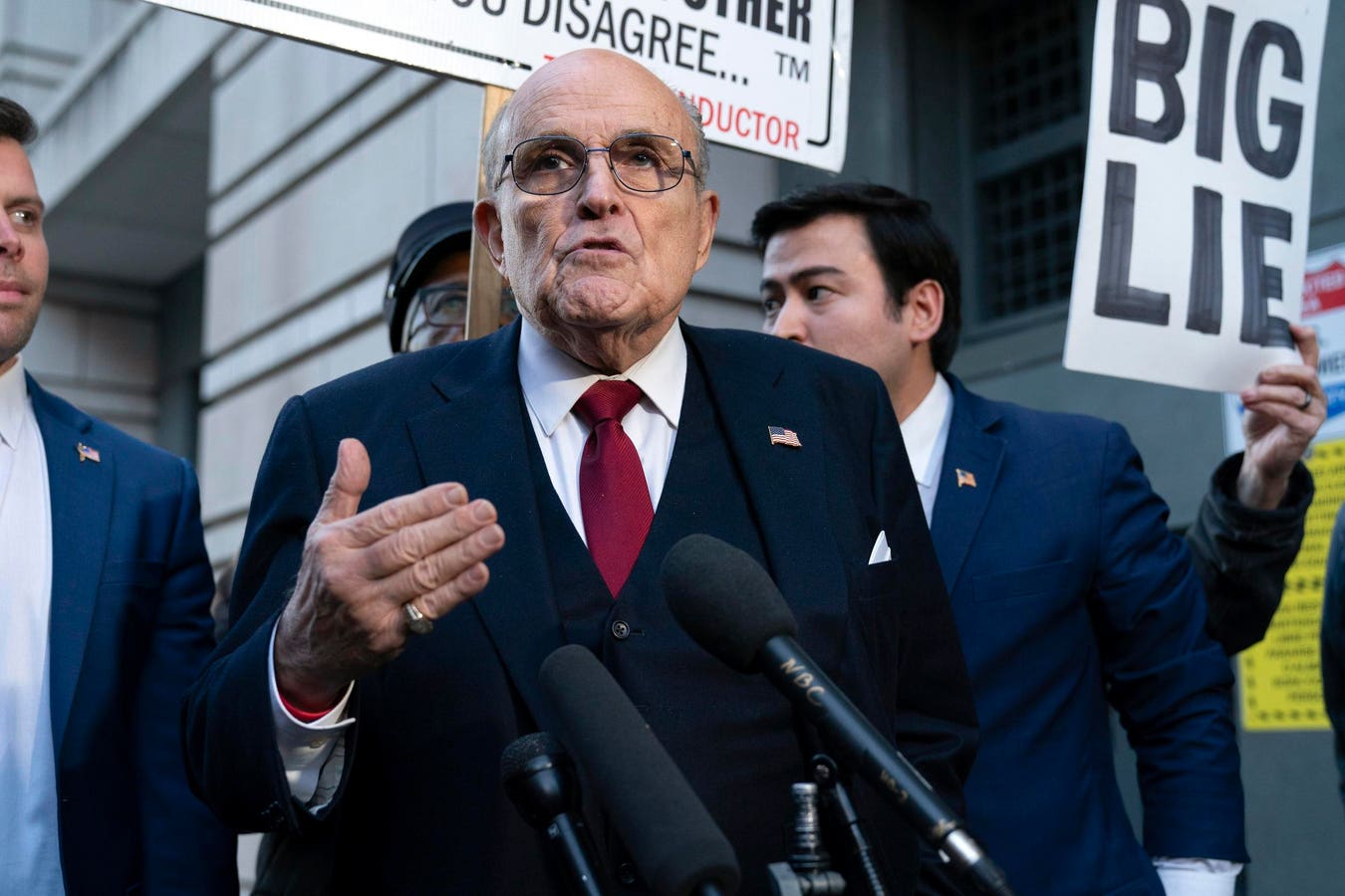 "Trump's Attorneys Face Mounting Costs in Election Overturn Attempts"