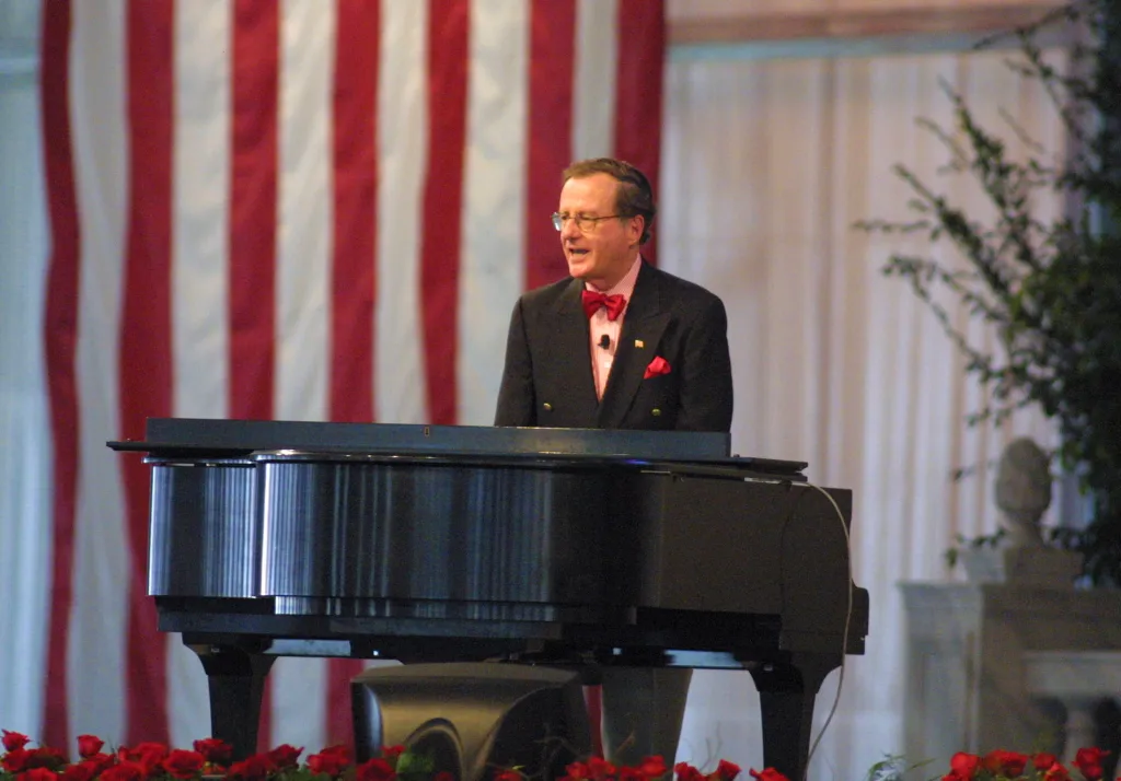 Featured image for Remembering Mark Russell: Political Satirist and Pianist, 1932-2021