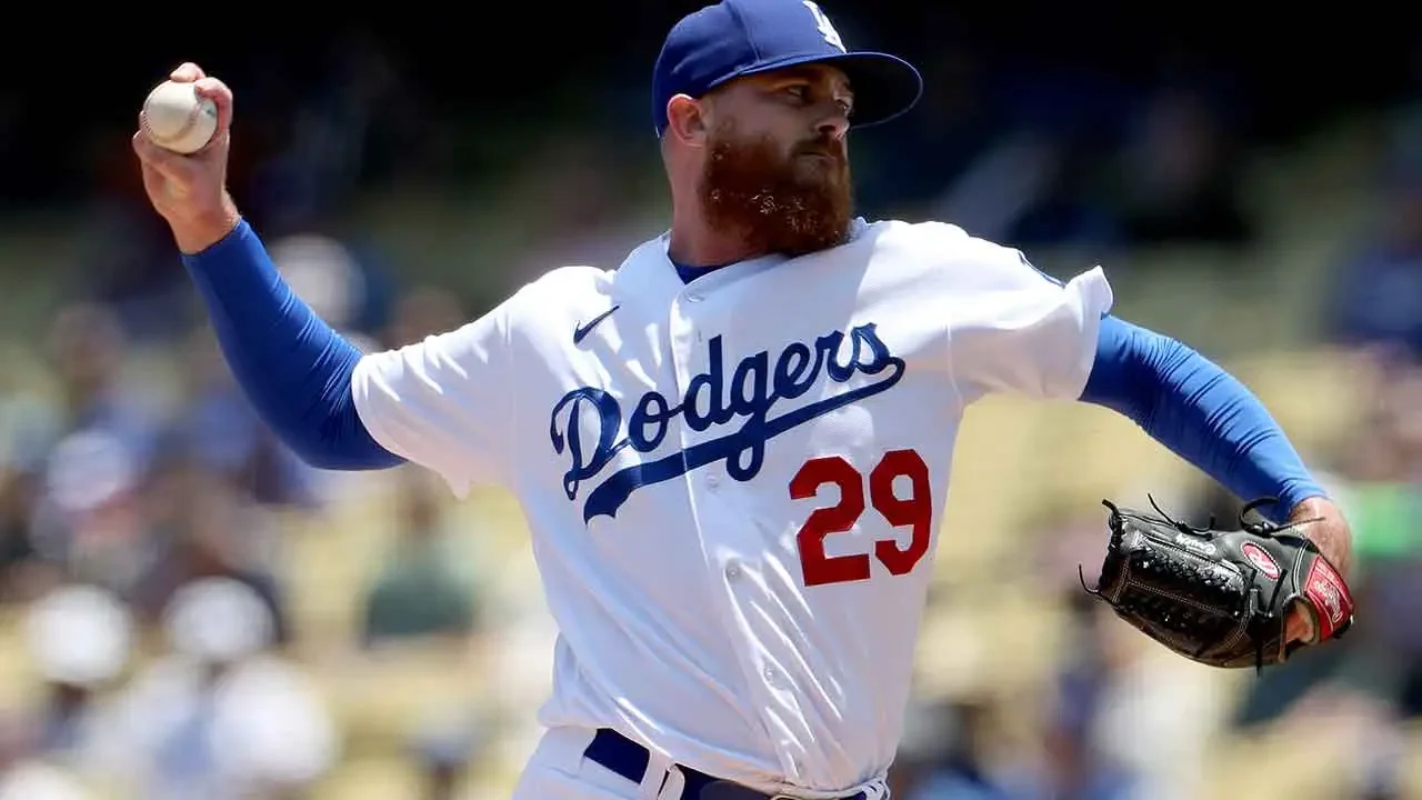 Phillies acquire Dylan Covey from Dodgers on waivers.