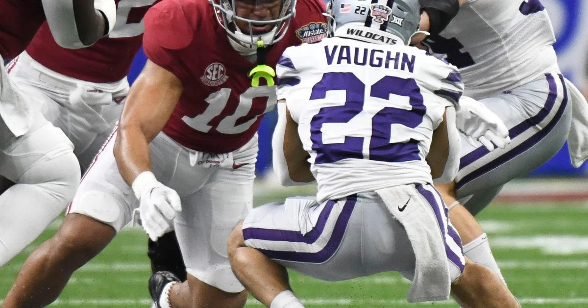 "Giants' 2023 NFL Draft Strategy and Potential Picks"