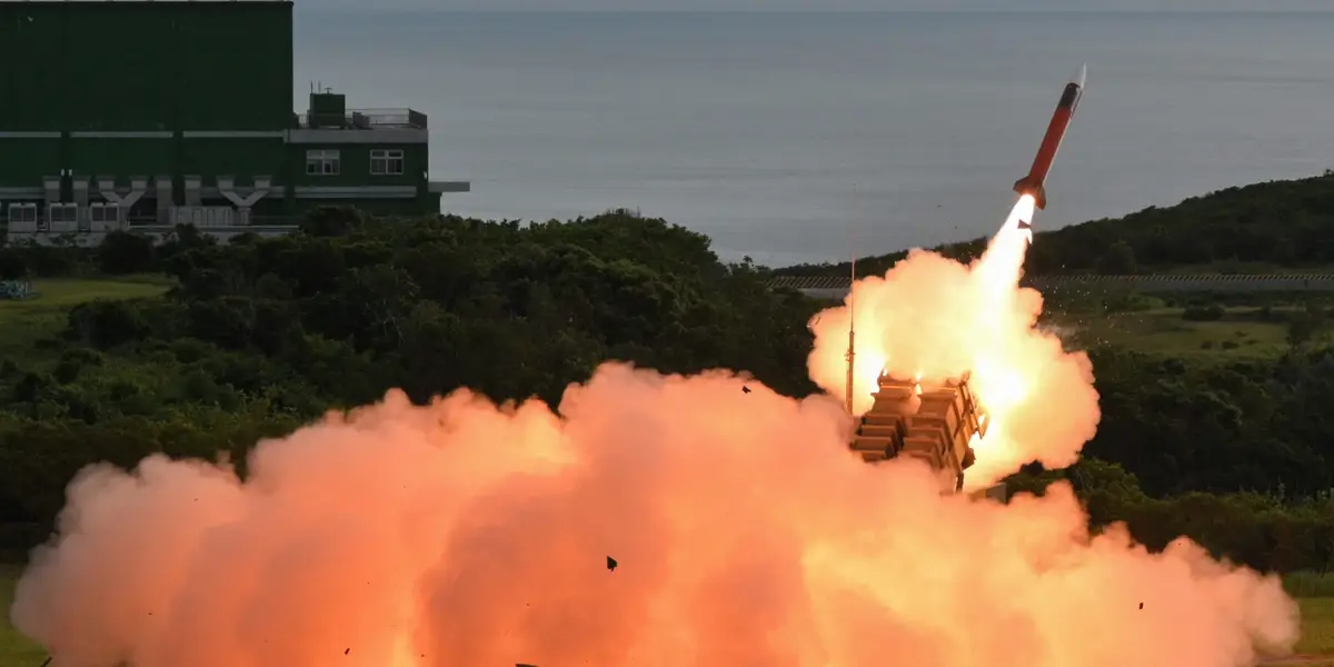 US Admiral Warns Weapon Supplies Strained by Global Conflicts