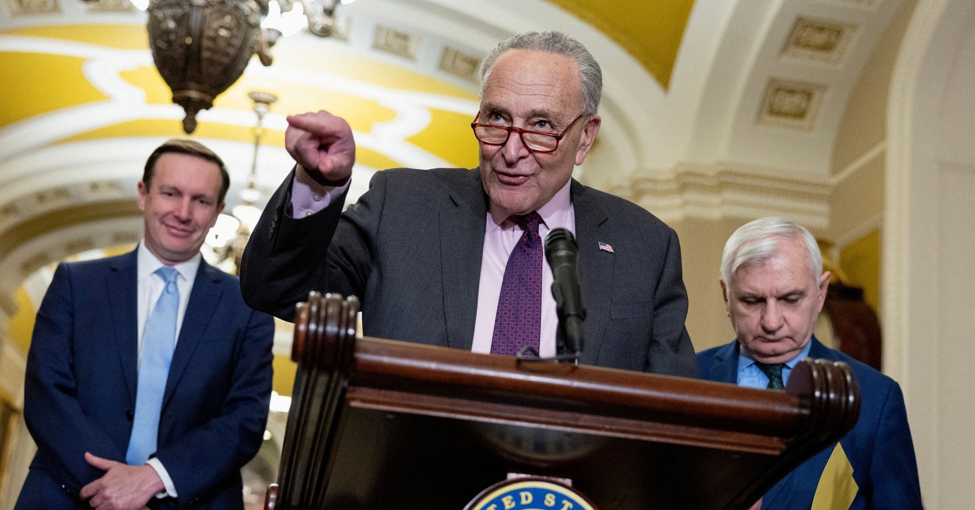 "Senate Proposes $118 Billion Border Security and Aid Package for Ukraine, Israel"