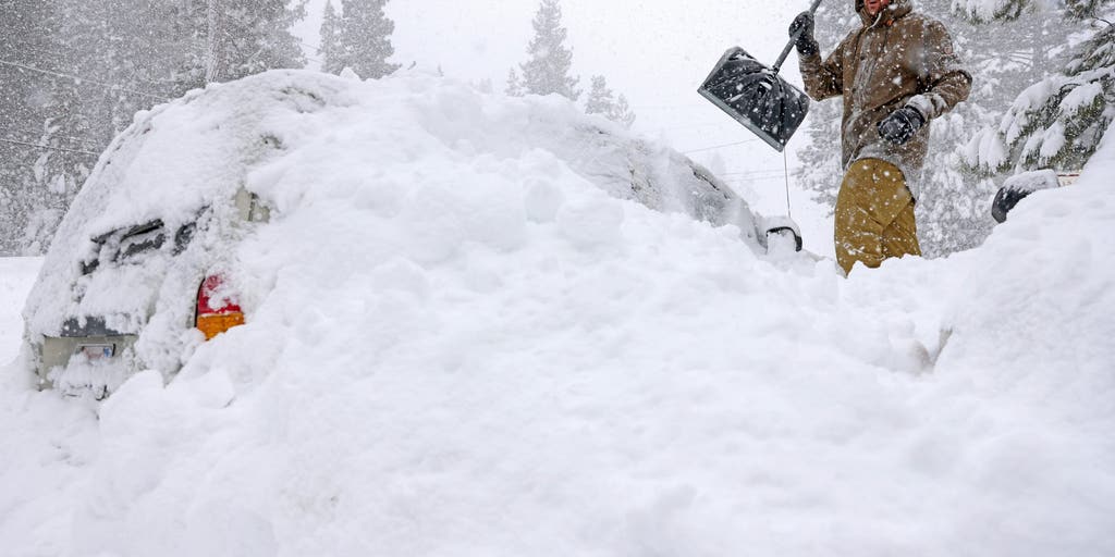 Featured image for "California's Mammoth Madness: Towns Buried Under 10 Feet of Snow - A Photo Story"