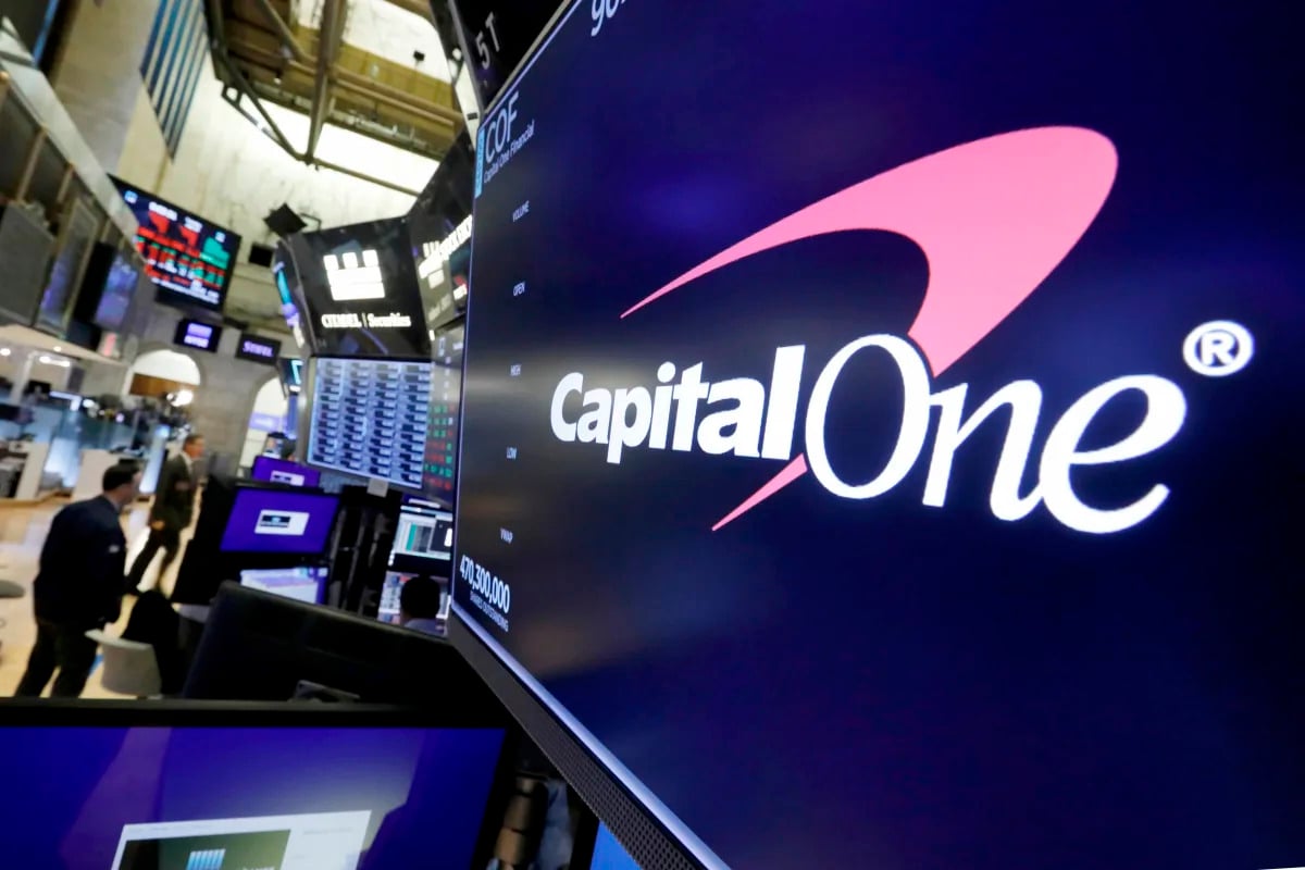 Featured image for Capital One Proposes $265B Plan to Secure Discover Acquisition Approval