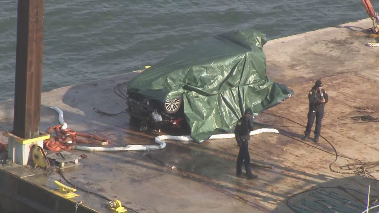 Featured image for "Virginia Beach Pier Tragedies: Recovered Vehicle Reveals Grisly Discovery"