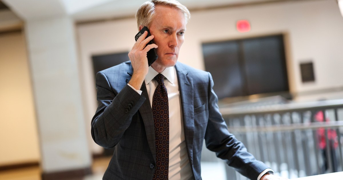 Featured image for "Senate Nears Border Deal Amid Immigration Debate and Shutdown Threats"