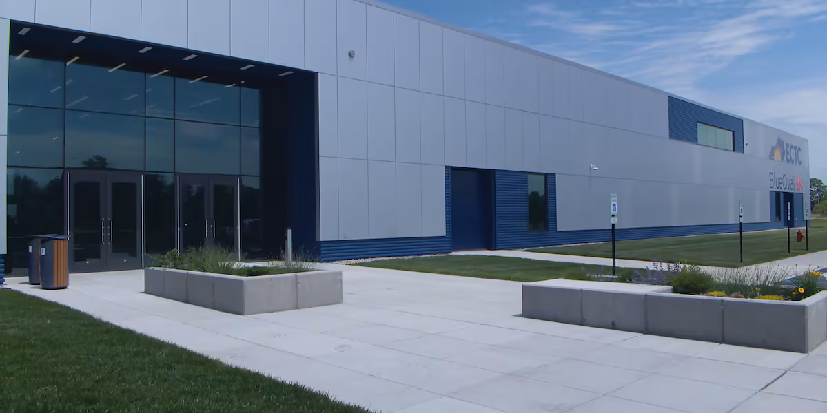 Featured image for Ford lays off 1,600 workers at Kentucky plant amid EV transition