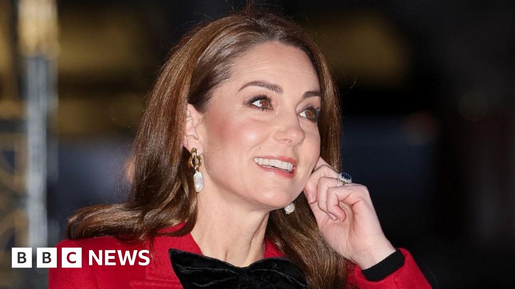 Featured image for Kate Middleton's Festive Carol Service Marks Her Public Return