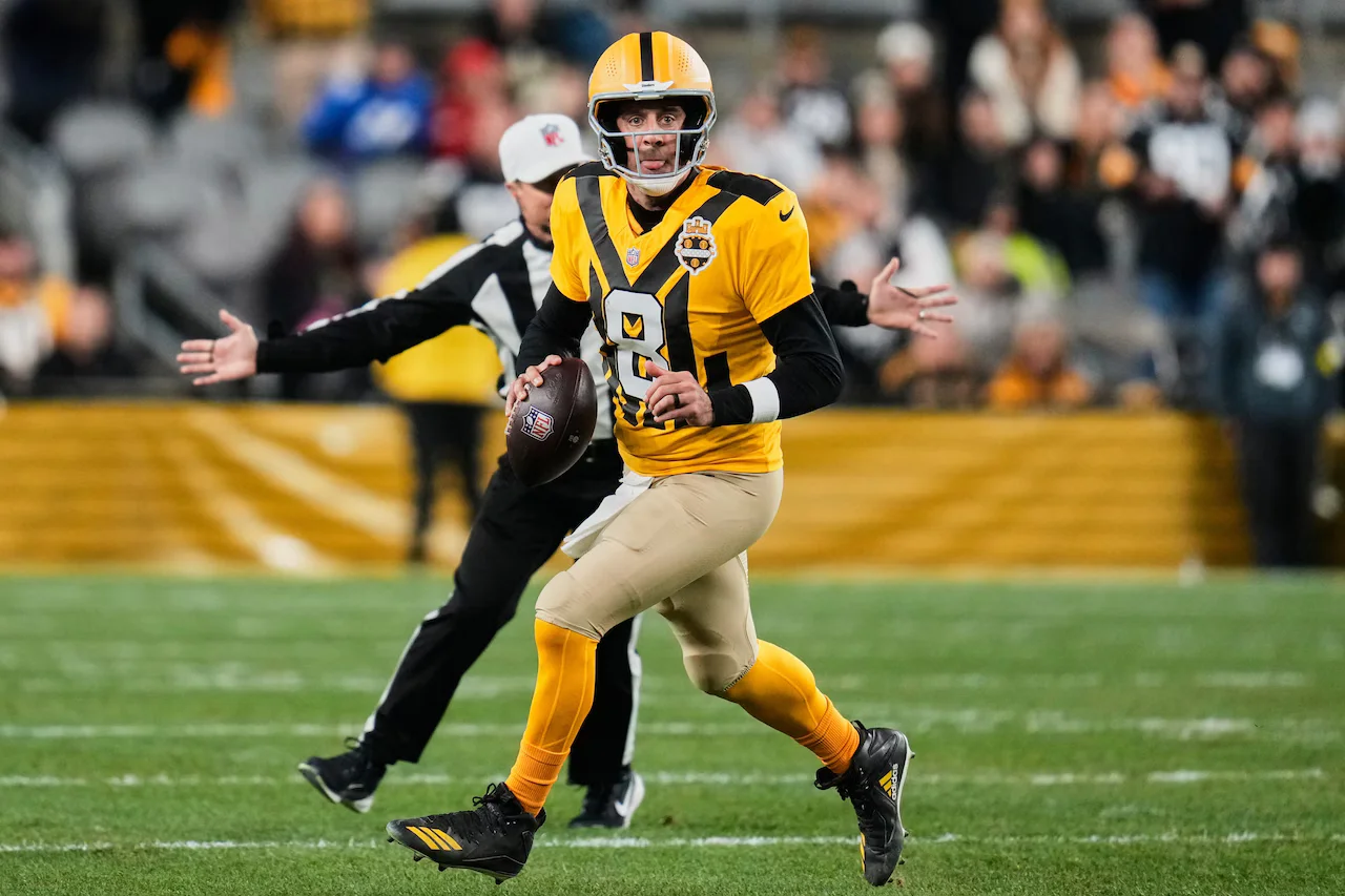 NFL Experts Criticize Aaron Rodgers and Steelers After Recent Losses