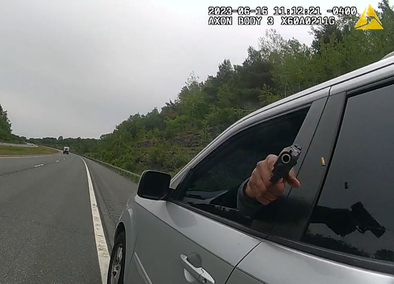 Featured image for State Trooper Shot and Driver Dead in NY Traffic Stop