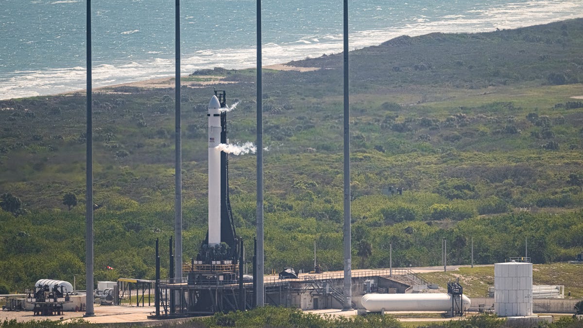 Featured image for Relativity Space attempts third launch of 3D-printed rocket.