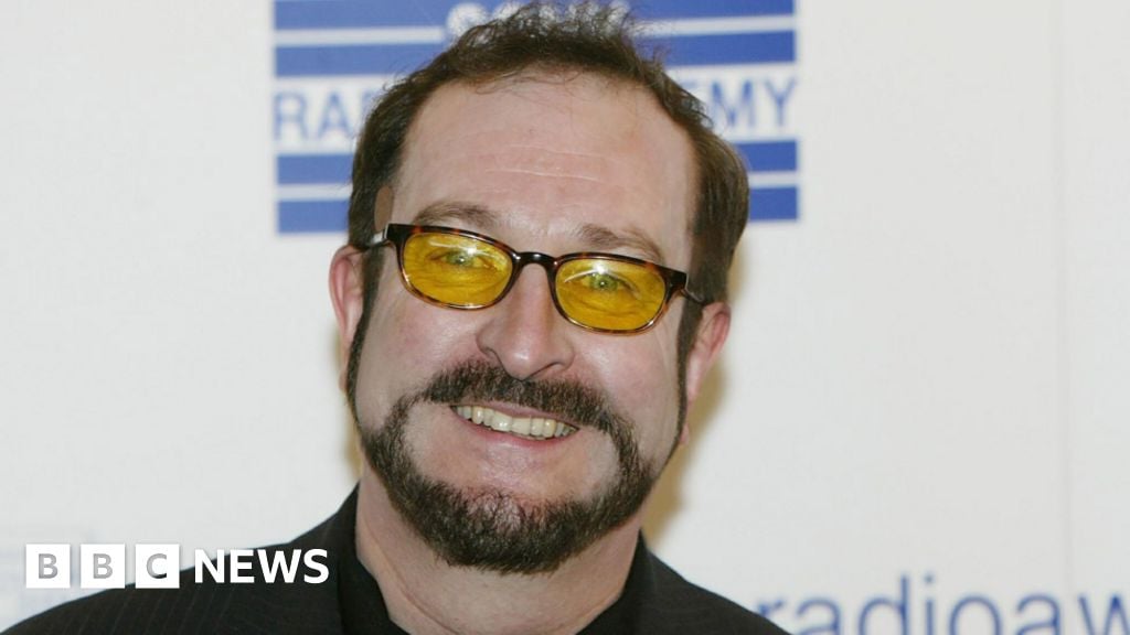 "Steve Wright Praised as 'Genius' by Mr. Angry and Sally Traffic"