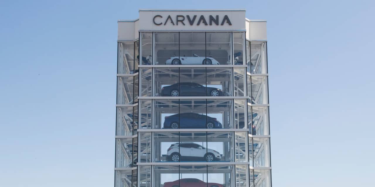 Carvana Stock Plummets as J.P. Morgan Turns Bearish