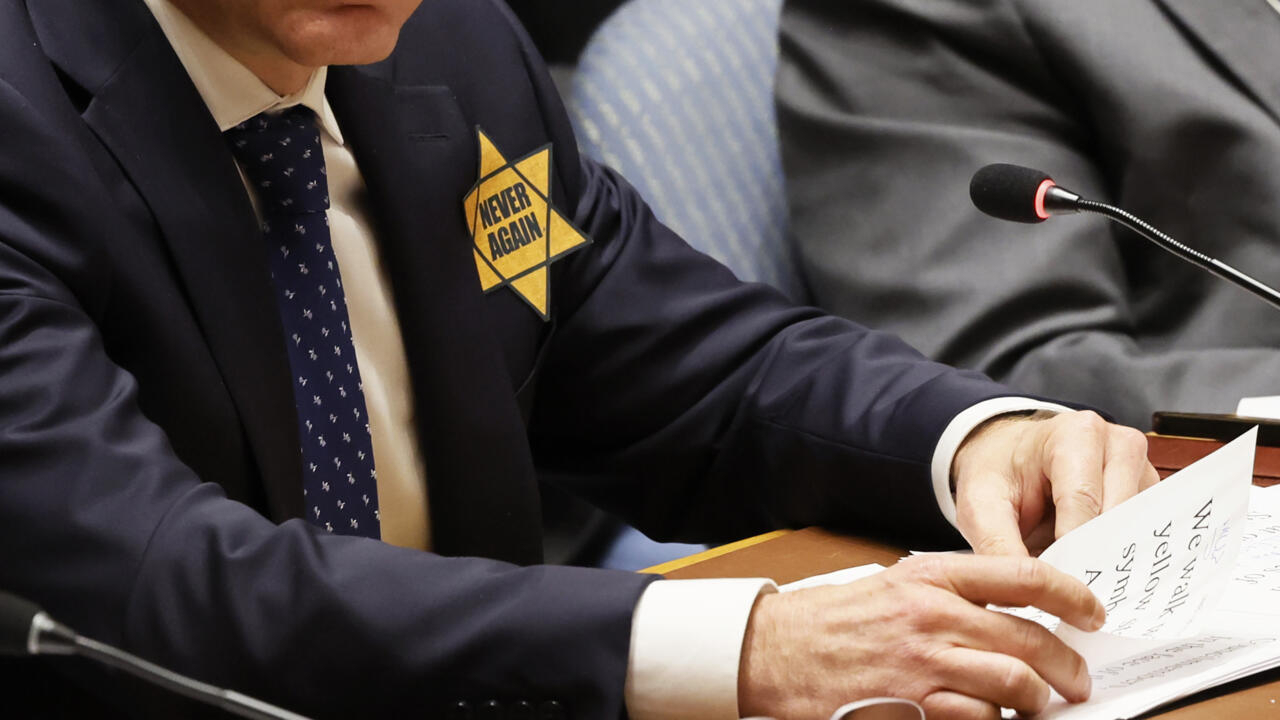 Israeli Ambassador Protests UN Silence on Hamas Atrocities by Wearing Yellow Star