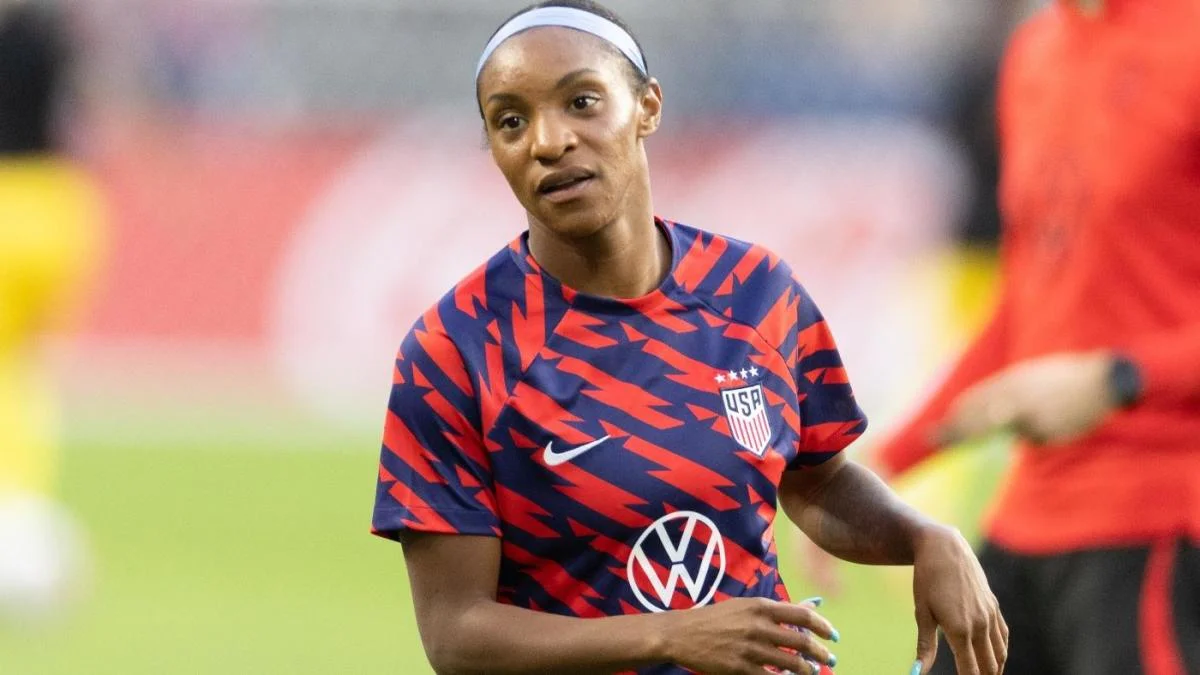 "USWNT's Crystal Dunn Takes Charge in Multi-Year Signing with Gotham FC"