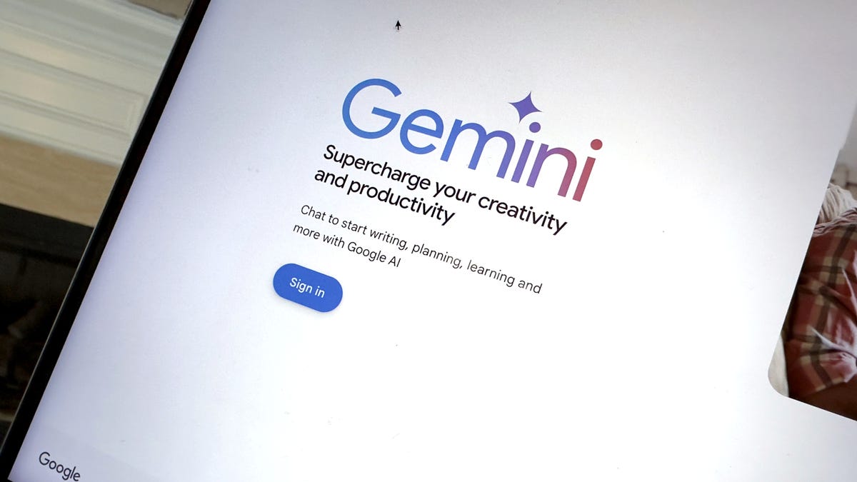 Featured image for "Navigating Privacy and Performance: Unveiling Google's Gemini AI Assistant"