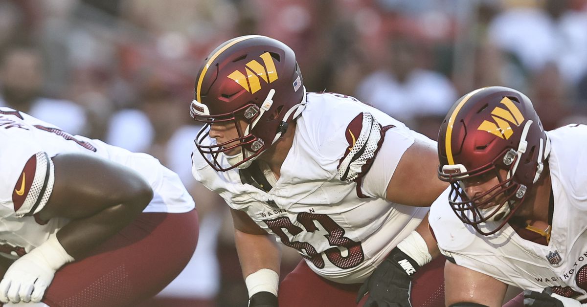 Bears Reshuffle Roster: Add Stromberg, Cut Davis