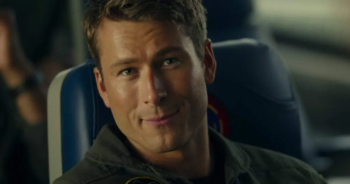 Featured image for Glen Powell Explains Why He's Not the Next James Bond