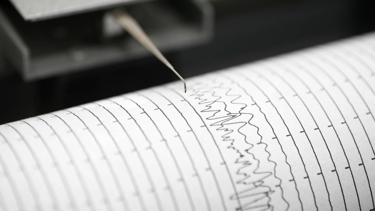 Series of earthquakes hit NC mountains, including 3.2 magnitude quake near Asheville.
