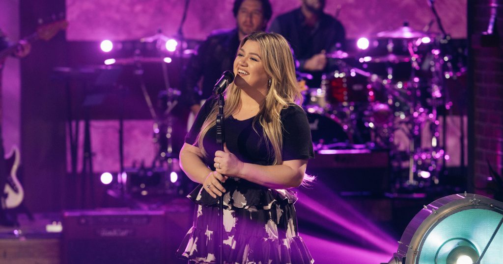 Kelly Clarkson Takes Vegas by Storm with 10-Show Residency and New Music on the Way