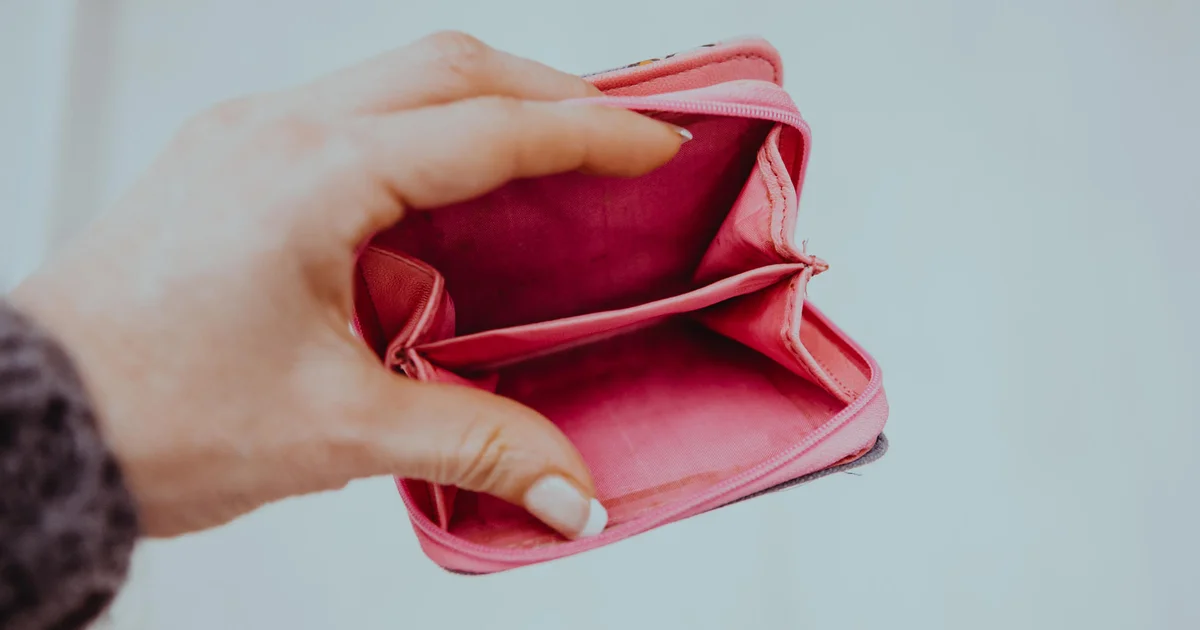 Featured image for Americans Struggle to Save for Retirement Amid Rising Cost of Living