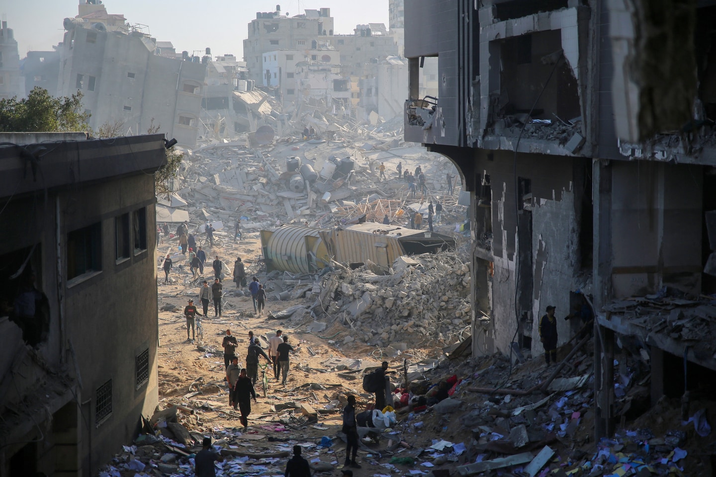 "IDF Concludes Siege on Gaza Hospital Amid Ongoing Israel-Hamas Conflict"